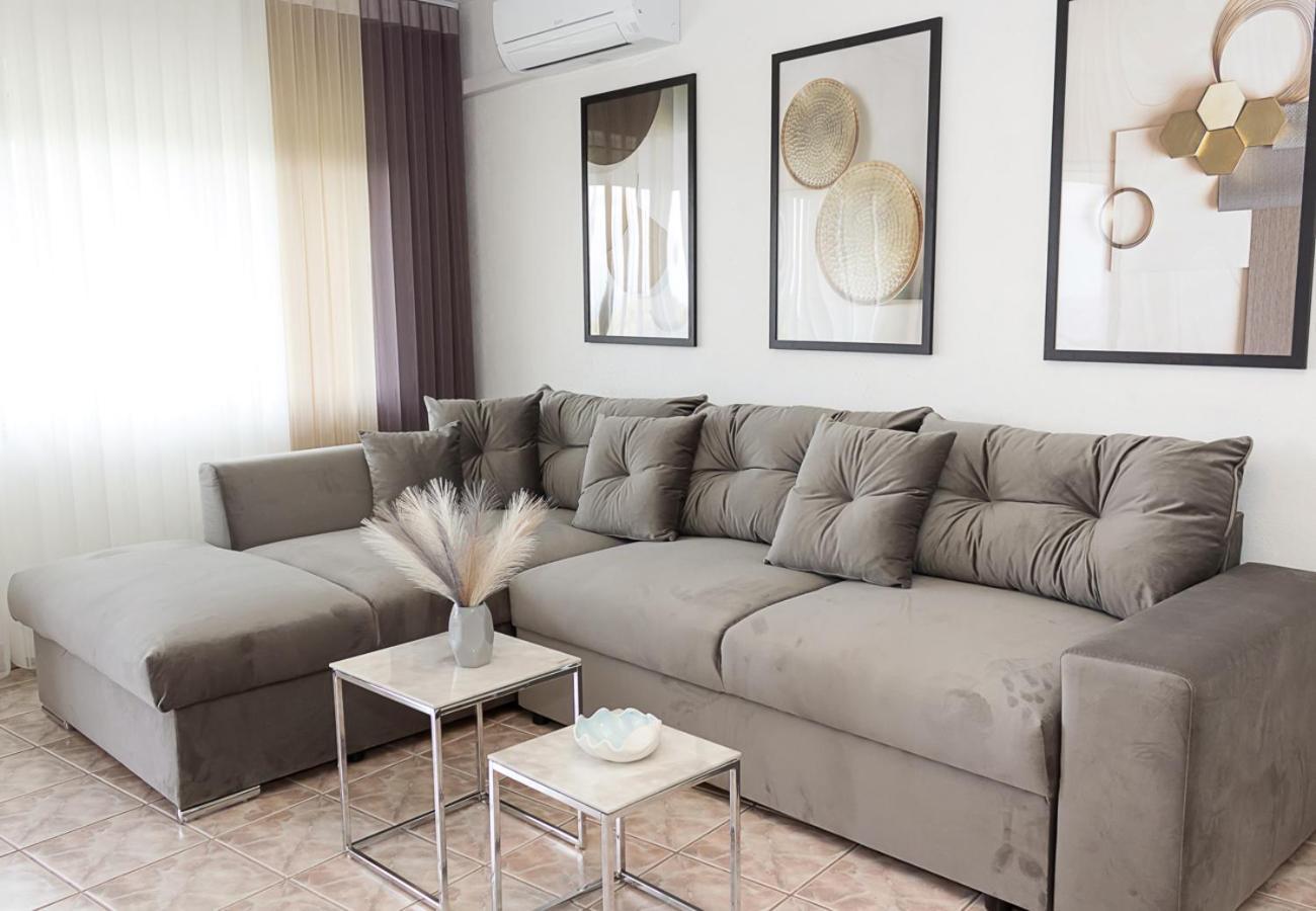 Two Identical Designer 2Bd Flats With Sea View In Balchik By Flat Mаnager公寓 外观 照片